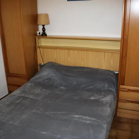 Heliovillage - Maisons & Pour 4 Personnes 664 - Naturiste Villa *